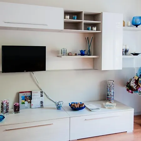Apartment Appartampeppe Acireale